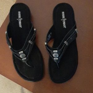 Brand new black toe thong sandals